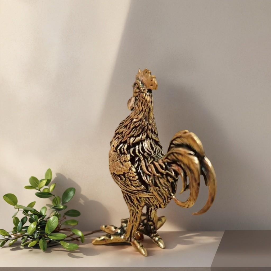 Small Vintage Brass Rooster Statue, Detailed Decorative Chicken Figurine, Perfect for Bedroom and Living Room, Holiday Home Decoration