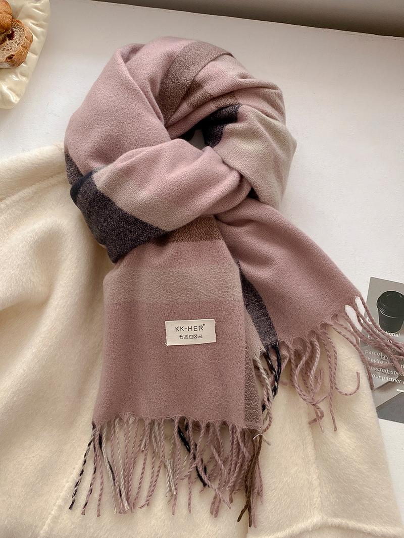 Elegant Plaid Scarf for Autumn & Winter, Soft Warm Shawl for Men & Women, Casual Fashion Accessory, Fitted Style, Fluffy Soft Scarf