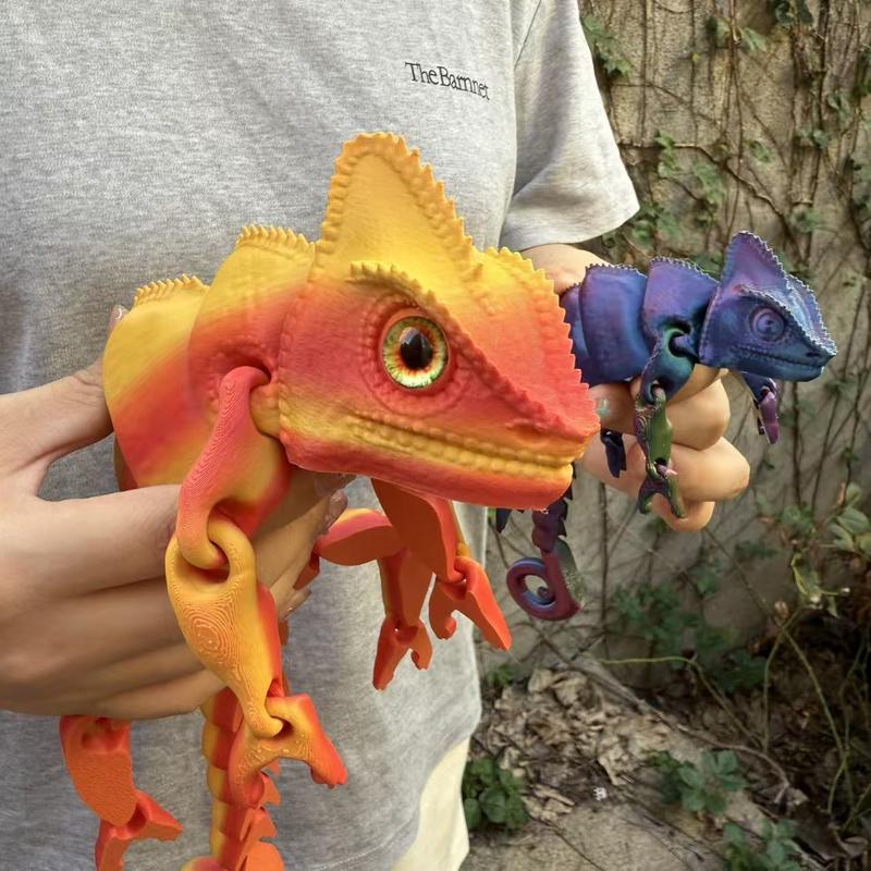 3D Printed Chameleon Figurine with Realistic Eyes, Moving Joints, Articulated Fidget Figurines, Home Decor, Christmas Gift, Birthday Present, Animal Statue
