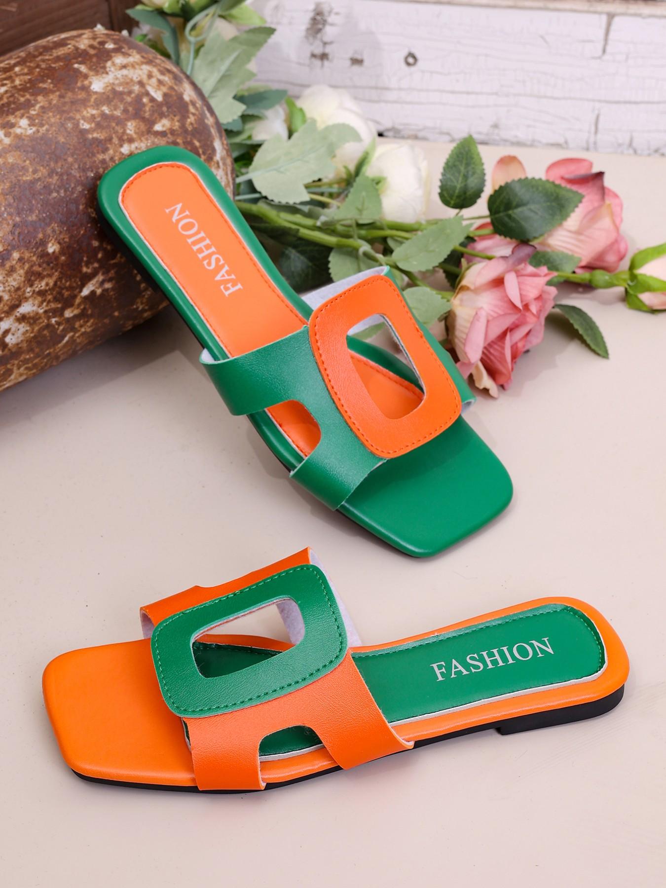 Orange-green contrast square head flat bottom dopamine wind French wind hollow square buckle design ladies sandals vitality orange-green collision dopamine bright square buckle hollow exquisite French romance suitable for holiday dating street shooting.