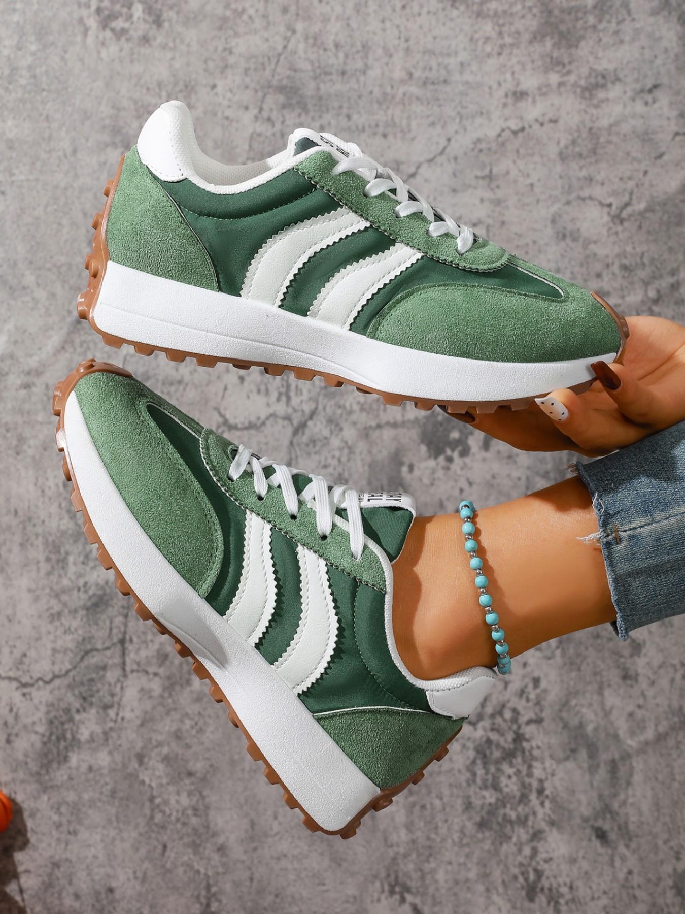 Women Height Increasing Thick Sole Non Slip Comfortable Breathable Colorblock Running Shoes Outdoor Running Sneakers for Outdoor Sports