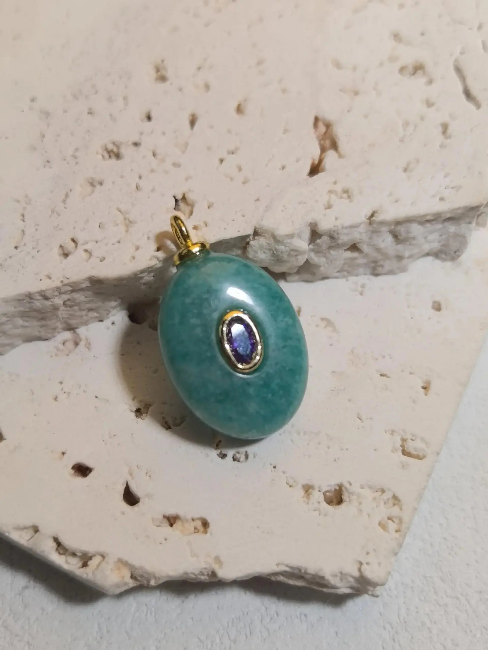 Natural Stone Oval Pendant with Synthetic Zirconia, Aventurine Jewelry, Crystal Charm, Crystal Pendants, DIY Necklace Making Accessories