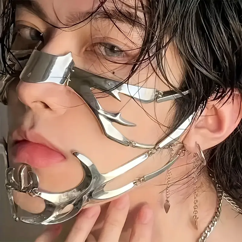 [Halloween] One/2pcs Cyberpunk Style Mechanical Fluid Futurist Metal Mask, Fashionable Halloween Masquerade Half-Face Costume, Unique Unisex Facial Jewelry