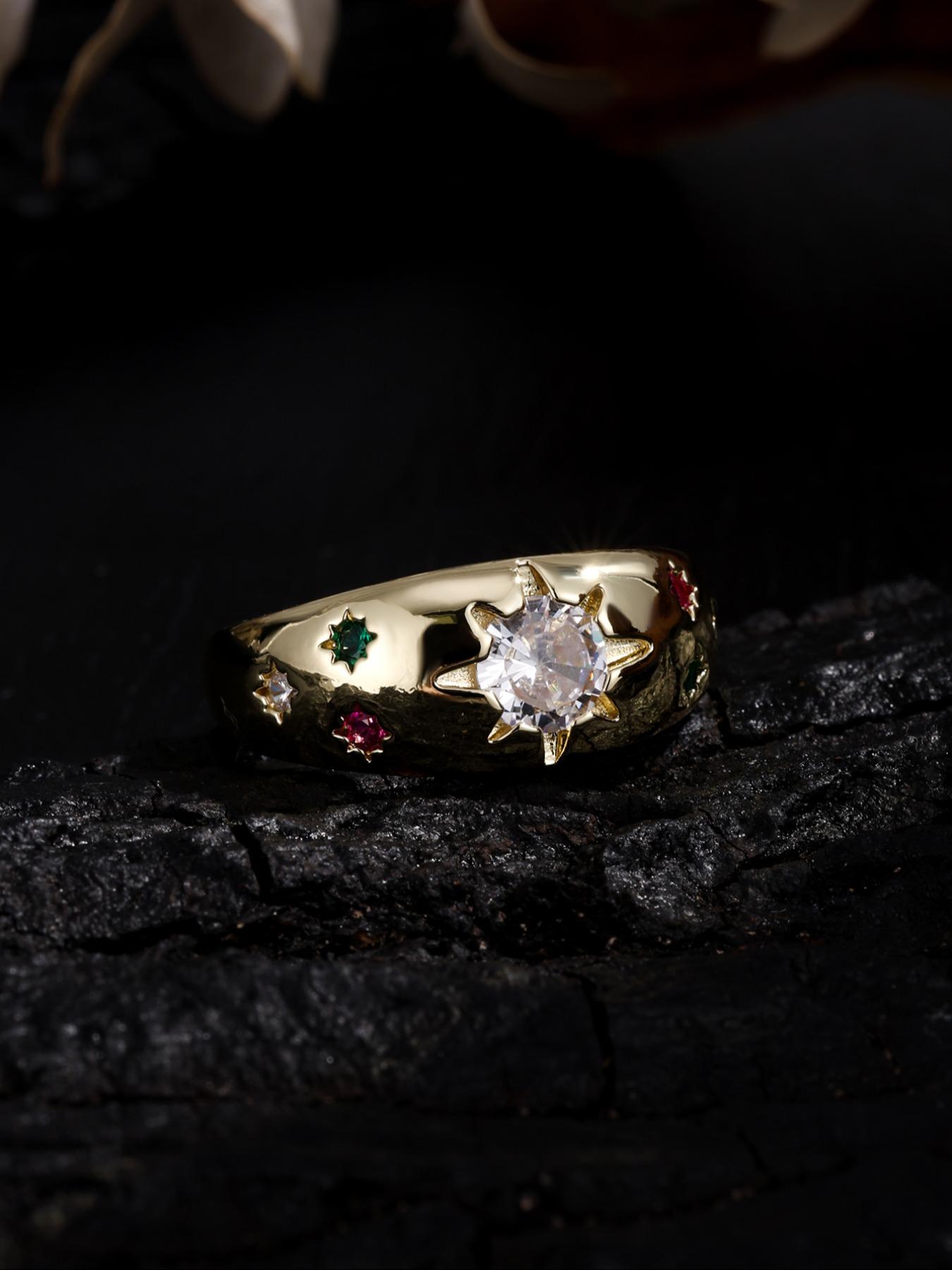 Elegant Rhinestone Star Ring, Vintage Dopaamine Starburst Design, Luxury Fashion Accessory, Perfect Gift for Girlfriend Birthday Festival