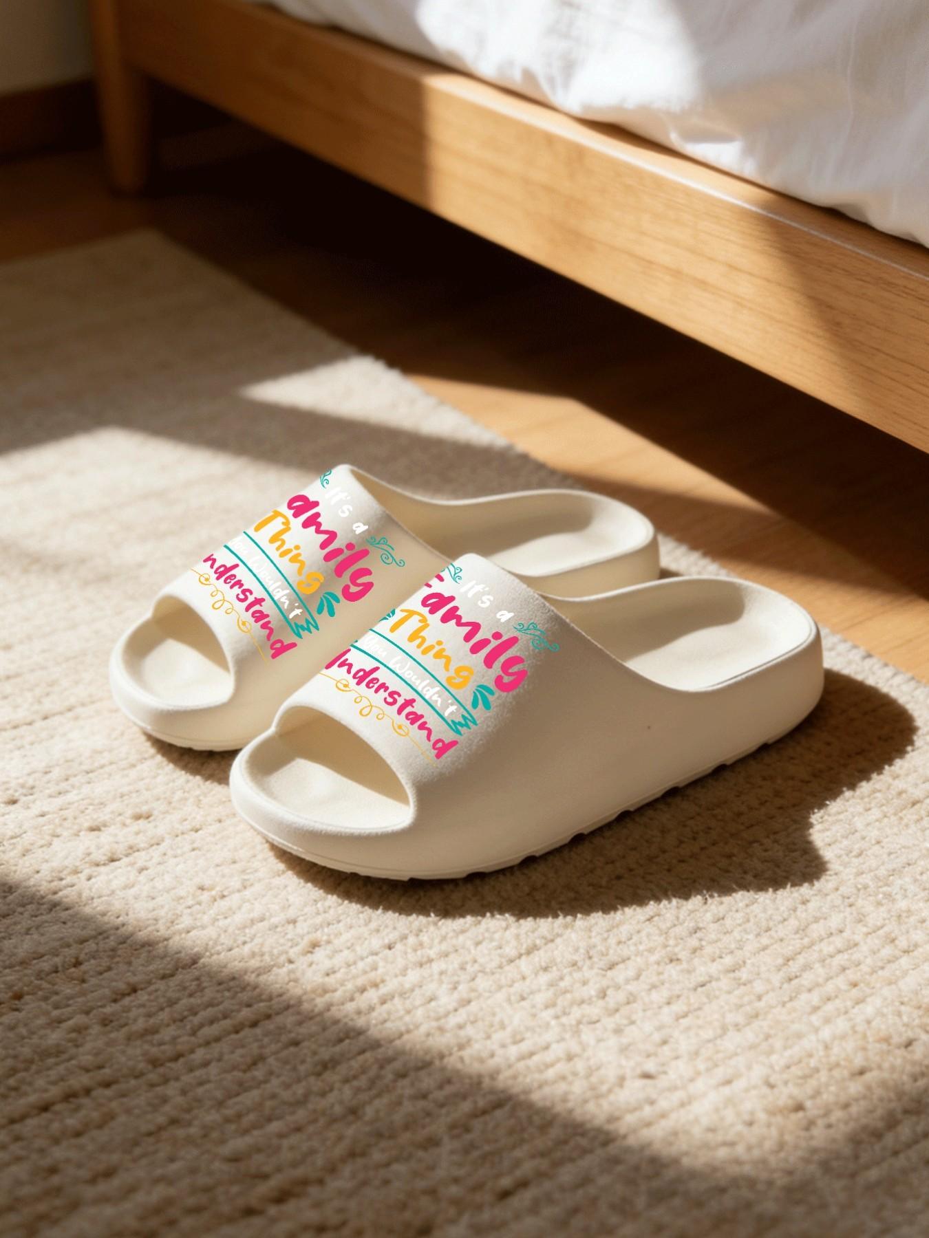 1 Pair Family Themed Colorful Printed Thick Sole Slippers, American Retro Style, Non-slip Soft Sole Open Toe Slides, Indoor & Outdoor Dual-use Bathroom Slides