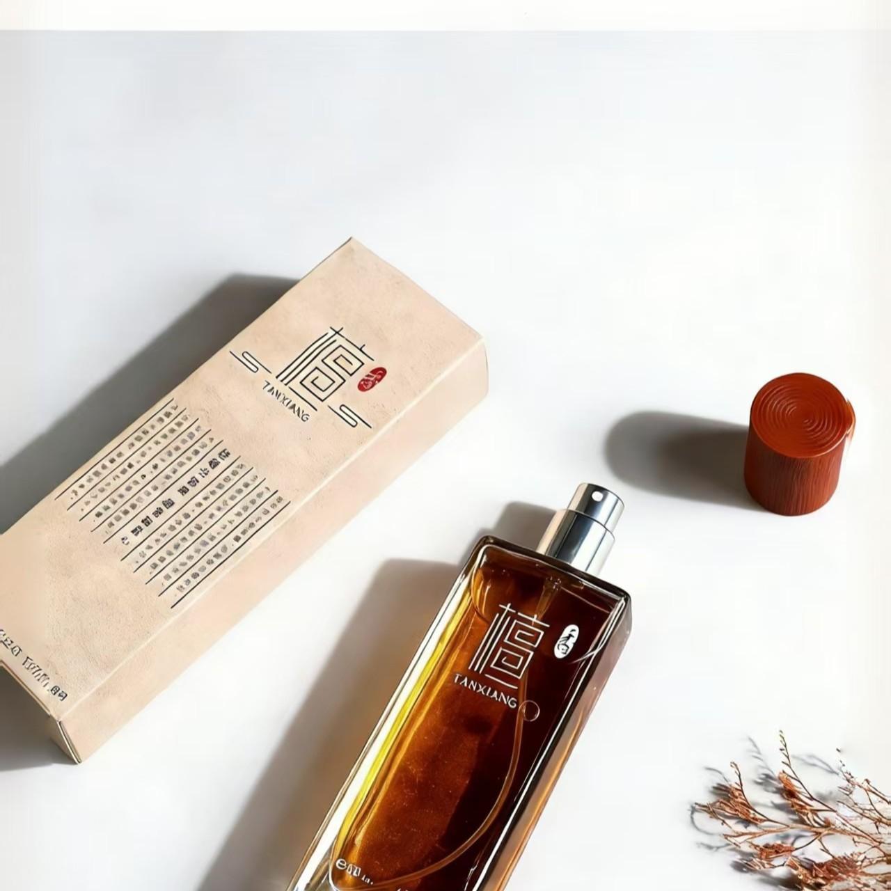 50ML Unisex Sandalwood Perfume, Classic Oriental Scent, Fresh Light Fragrance, Long-Lasting, Enhances Unique Charm, Perfect Gift