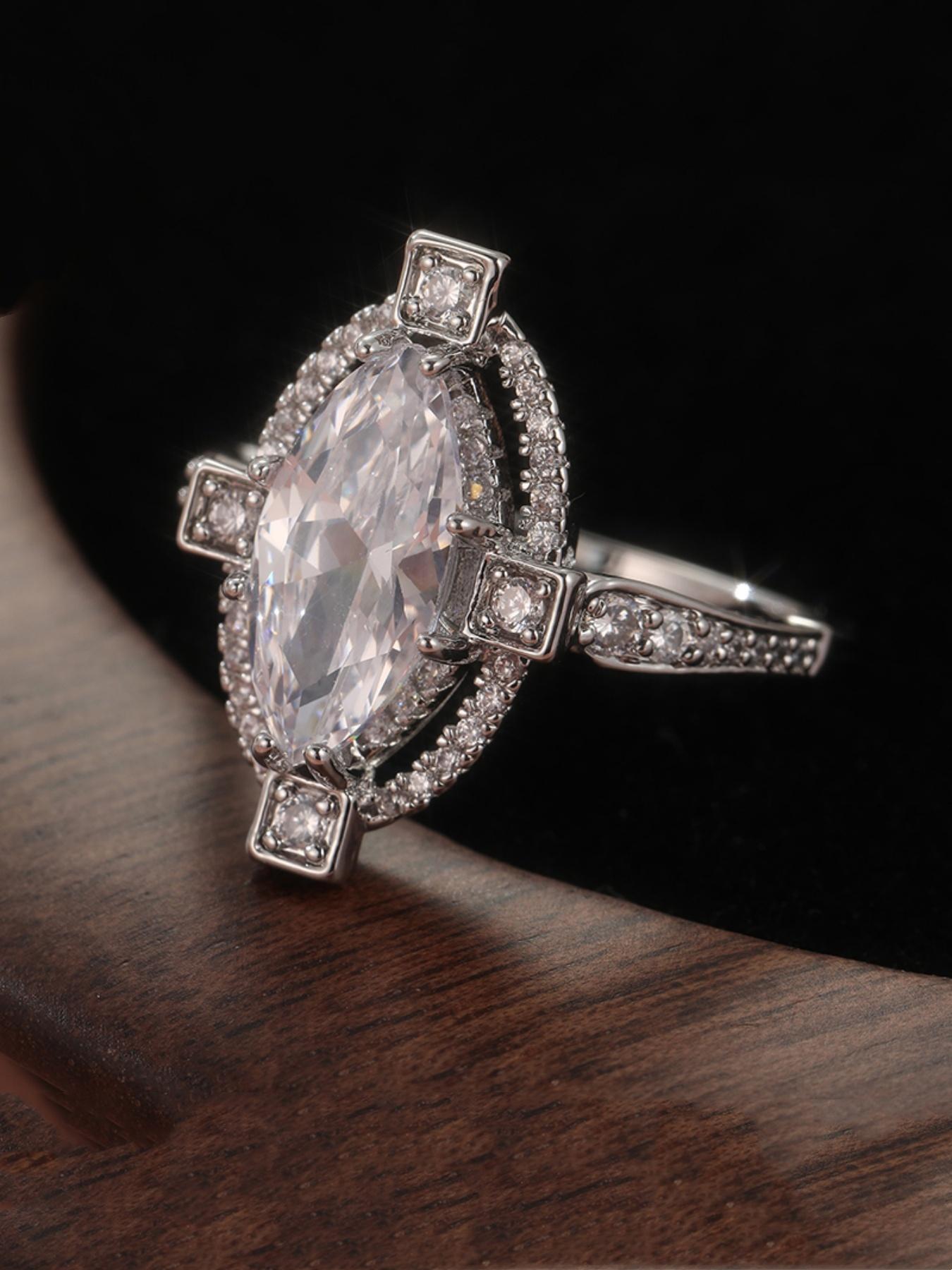 Creative Elegant and Luxurious Water Droplet Ring Vintage Inspired Synthetic Cubic Zirconia Engagement Jewelry, Luxury Wedding Gift for Her.Elegance Never Goes Out of Style.