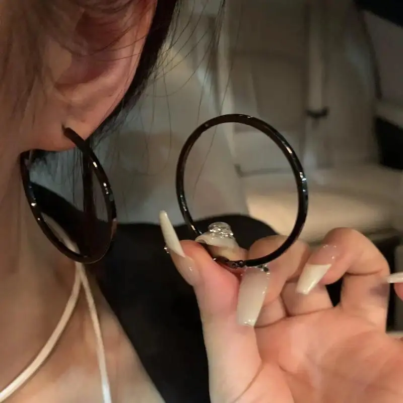 New Fashion Y2K Black Hoop Earrings for Women Punk Big Circle Earrings Basketball Brincos Femme Jewelry Gift
