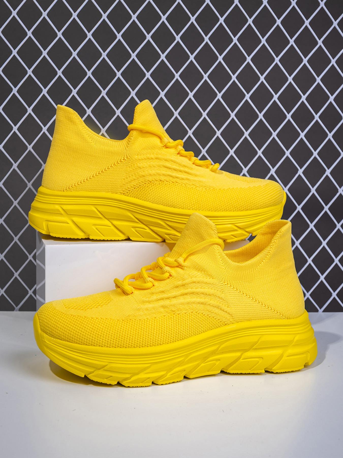 Women's Solid Color Mesh Breathable Lightweight Fashionable Running Shoes, Casual Comfortable Sports Shoes, All-match Round Toe Shoes for Daily Wear