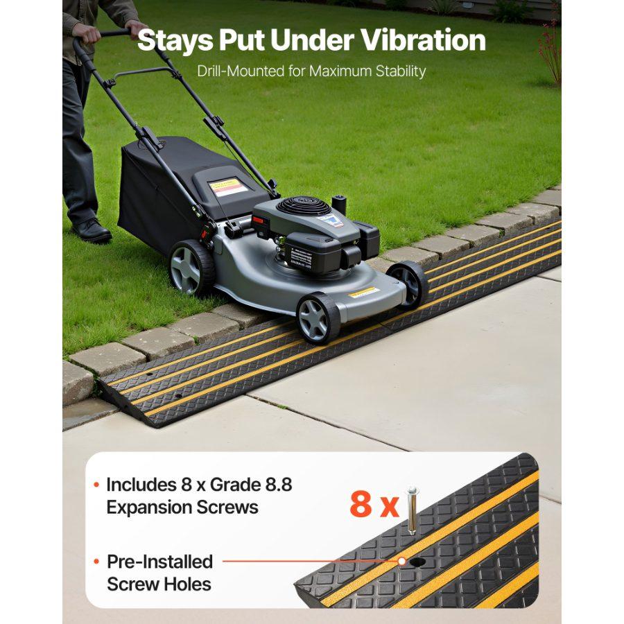 VEVOR Car Driveway Rubber Curb Ramp, 33069 lbs Load Capacity, 2.6 inch Rise Curbside Bridge Ramp with Yellow Reflective Strips, Suitable for Loading Dock, Warehouse, Garage, Sidewalk (2 Pack)