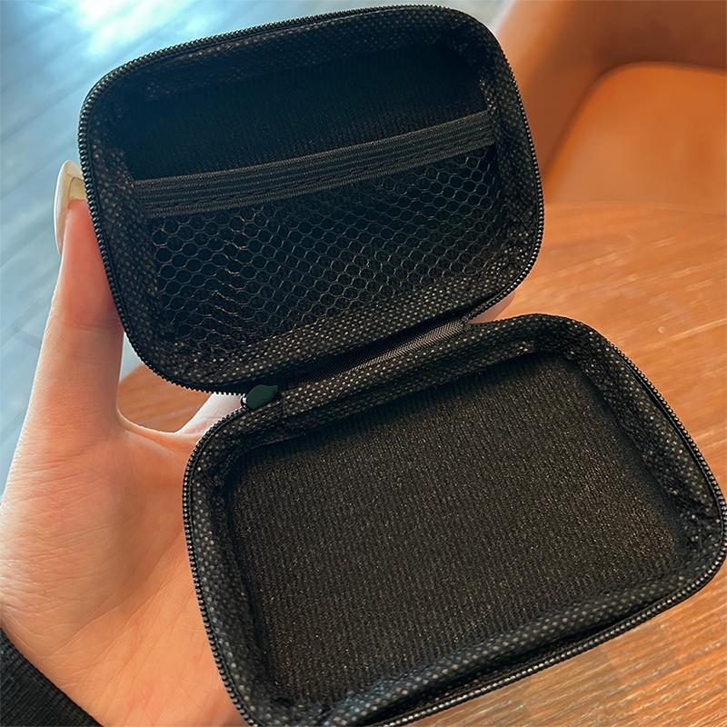 High-Definition Realistic Bee Pattern, Essential Office & Travel Eva Hard Edge Headphone/wire/charger Storage Box, Durable Portable Organizer