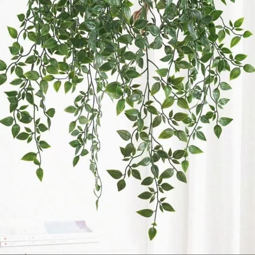 Realistic Plant Decorative Grass, Durable UV-Resistant Prop, Ideal for Garden Indoor Outdoor Use, Natural Appearance Design, Artificial Faux Plants