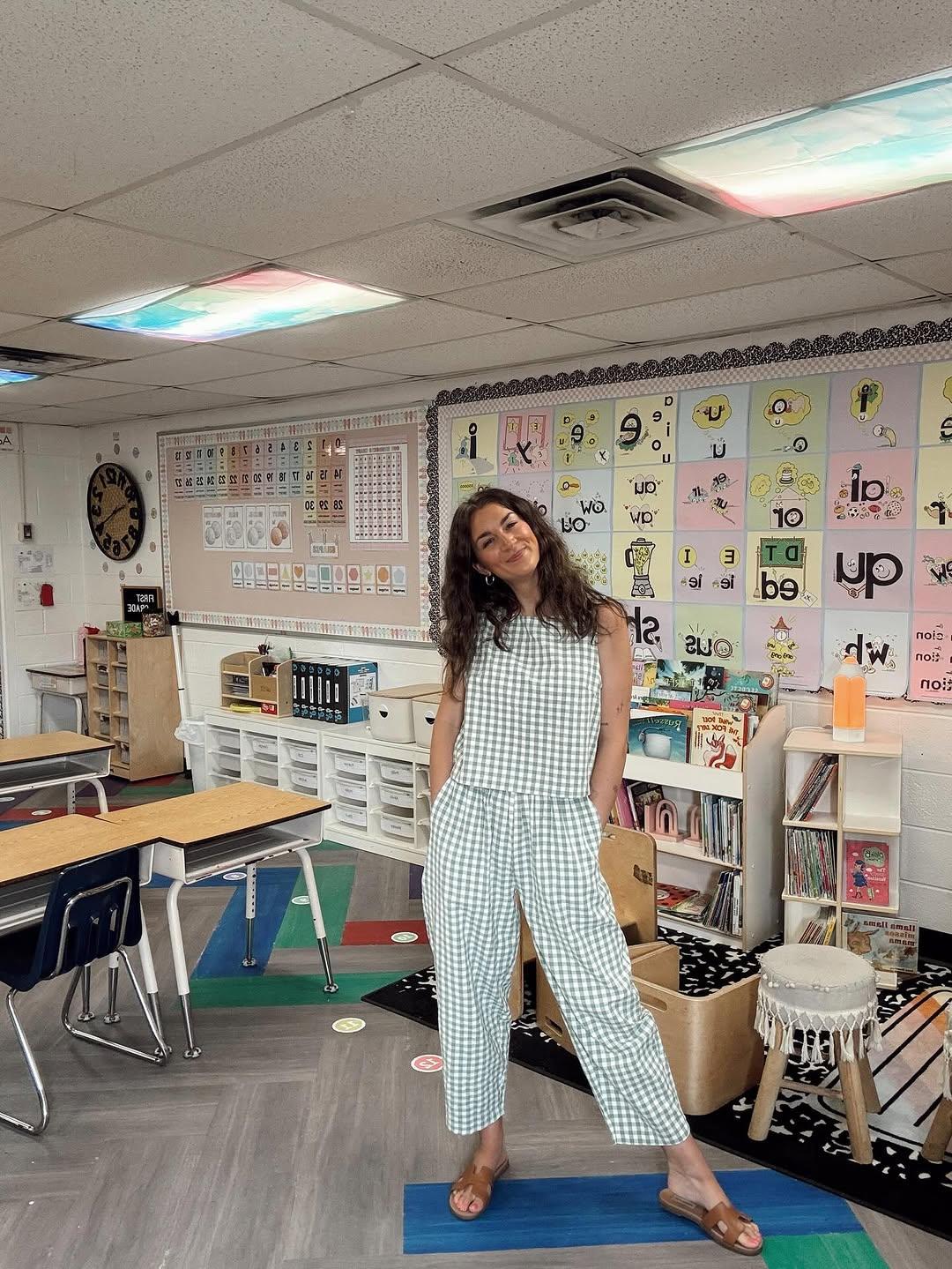 Summer New Women's 2 Piece Set Suits Cotton Plaid Crop Top Sleeveless Loose Fit Pocket Nine-Tenths Pants, Beach Vacation Casual Daily Wear