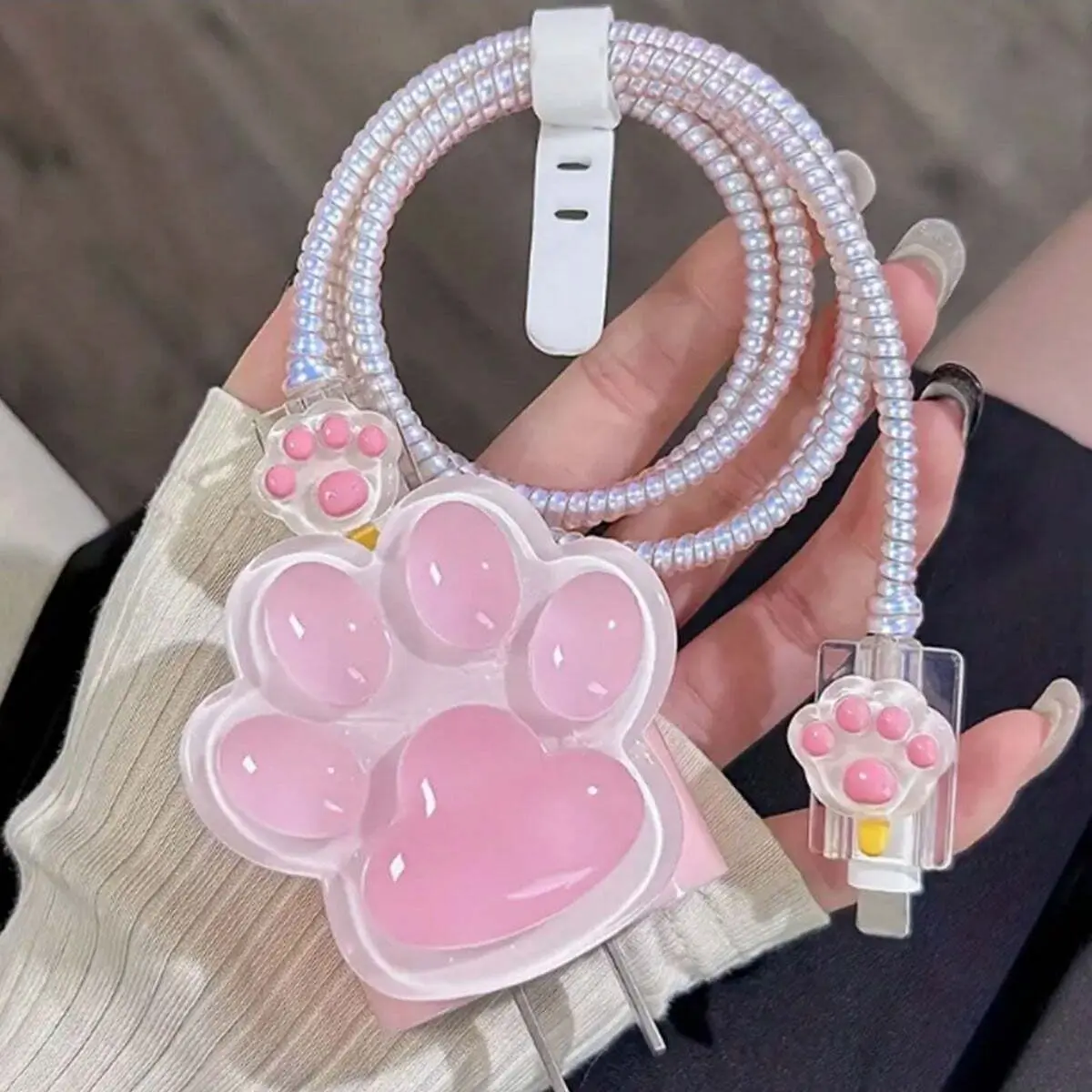 5-Piece Cat Paw Charger Head and Data Cable Protection Set, Apple Charging Cable Protector Accessories, Stylish and Durable Design