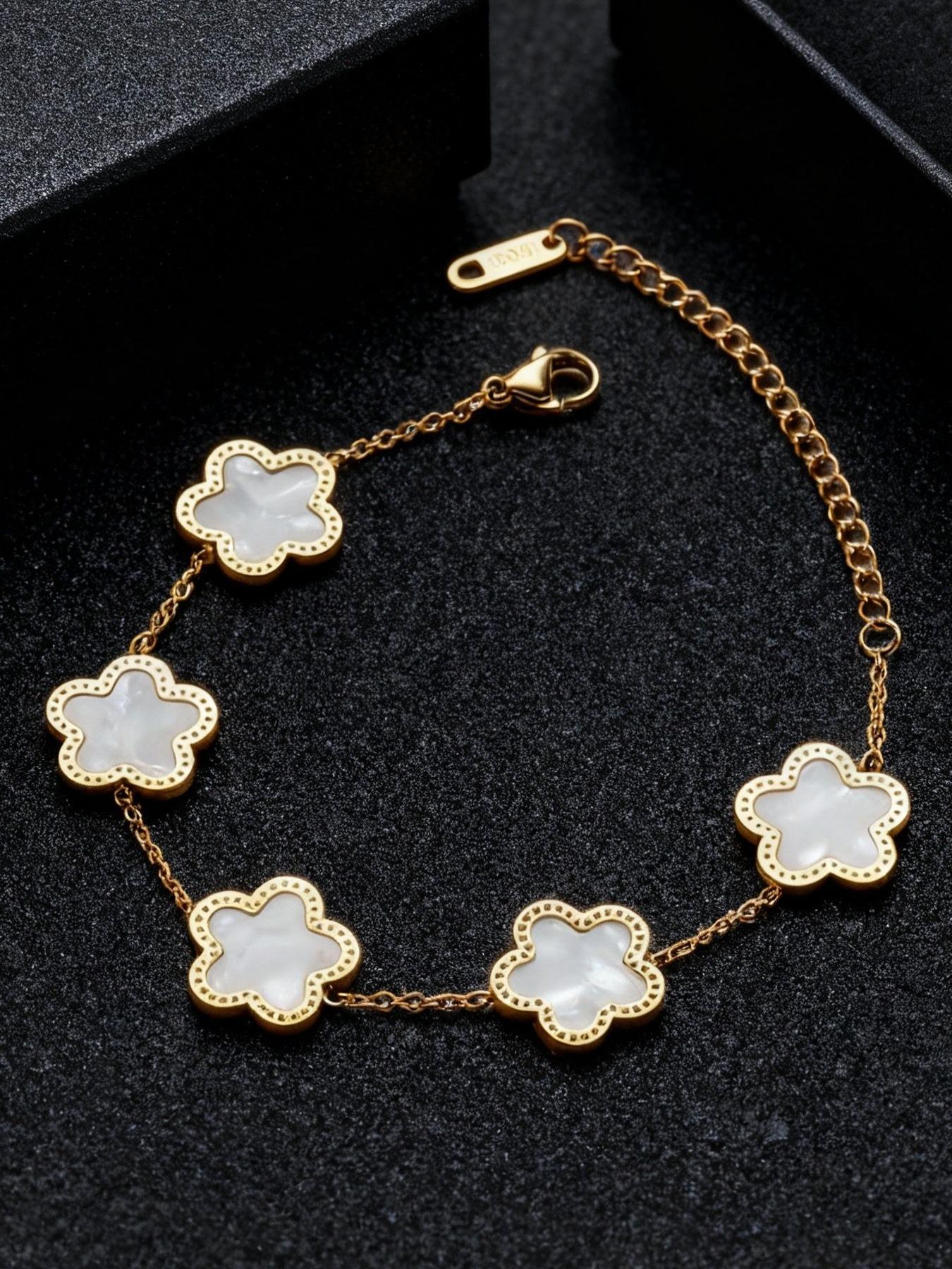 Stainless Steel Laser Five-Leaf Petal Adjustable Clover Bracelet, Classic Women Girls Brand Jewelry Party Gift