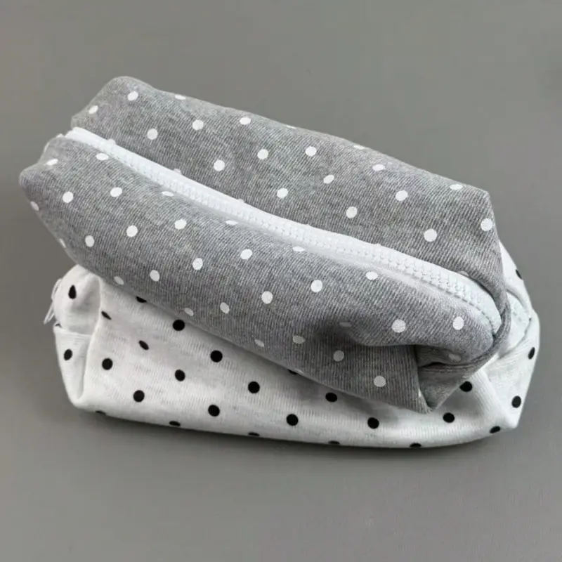1pc Large Capacity Polka Dot Stationery Bag & Cosmetic Pouch: Korean Style Pencil Case | Minimalist Portable For Girls, Suitable For All Seasons, Suitable For Desktop Decoration, Desk Supplies, Office Supplies