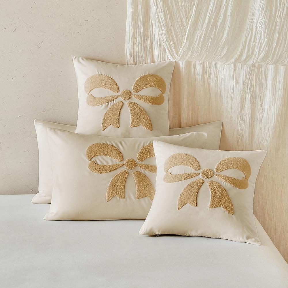 Towel  Embroidery pillowcases set of 2 counts, with bow pattern, simple and elegant, soft and comfortable. Each size includes two pillowcases. Available in two colors: white and khaki. There are 6 sizes available. They are suitable for bedroom, guest room