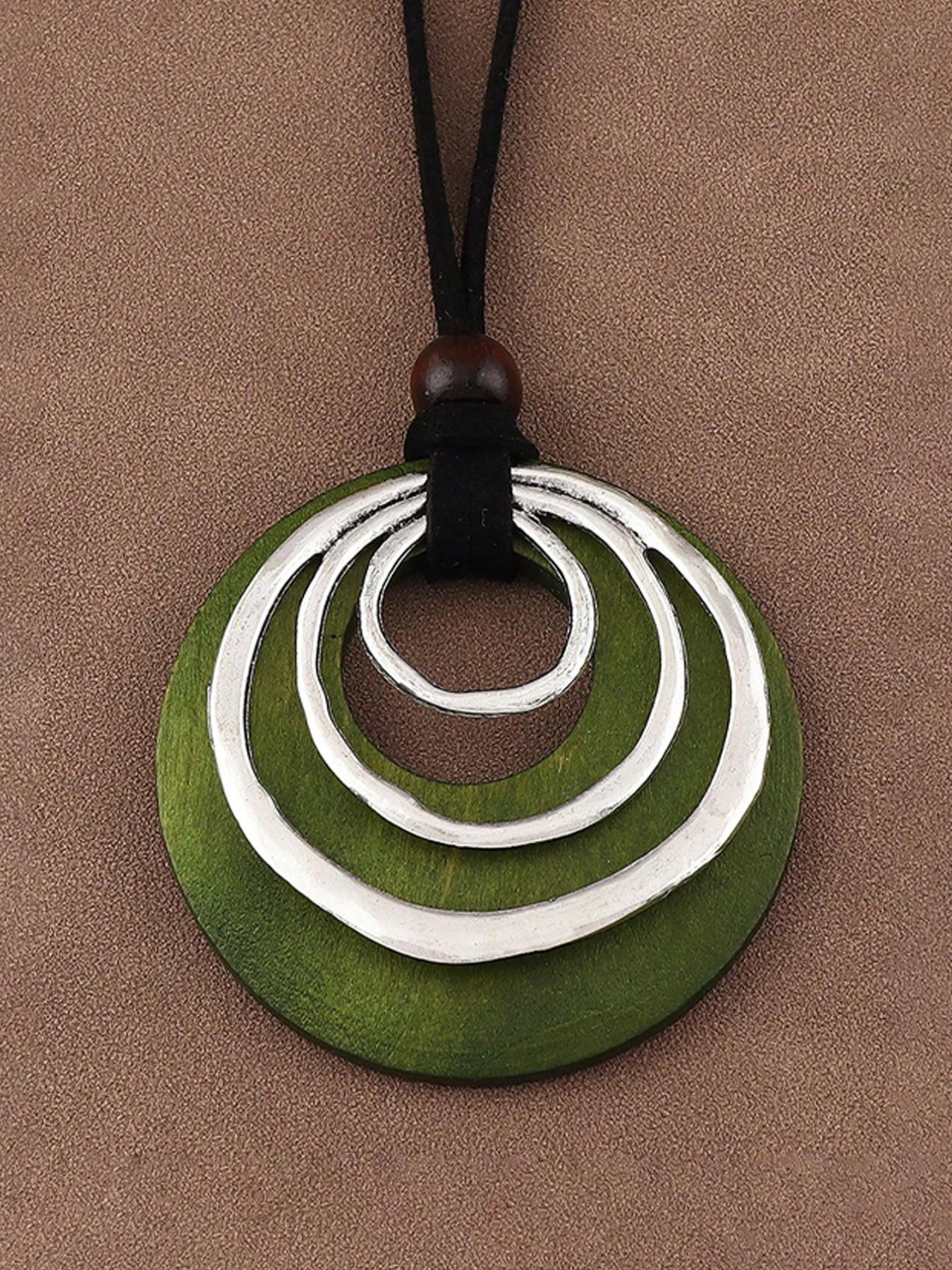 1pc Leather Cord Chain Multilayer Geometric Circle Wooden Pendant Necklaces Vintage Long Suede Necklace Jewelry For Daily Wear