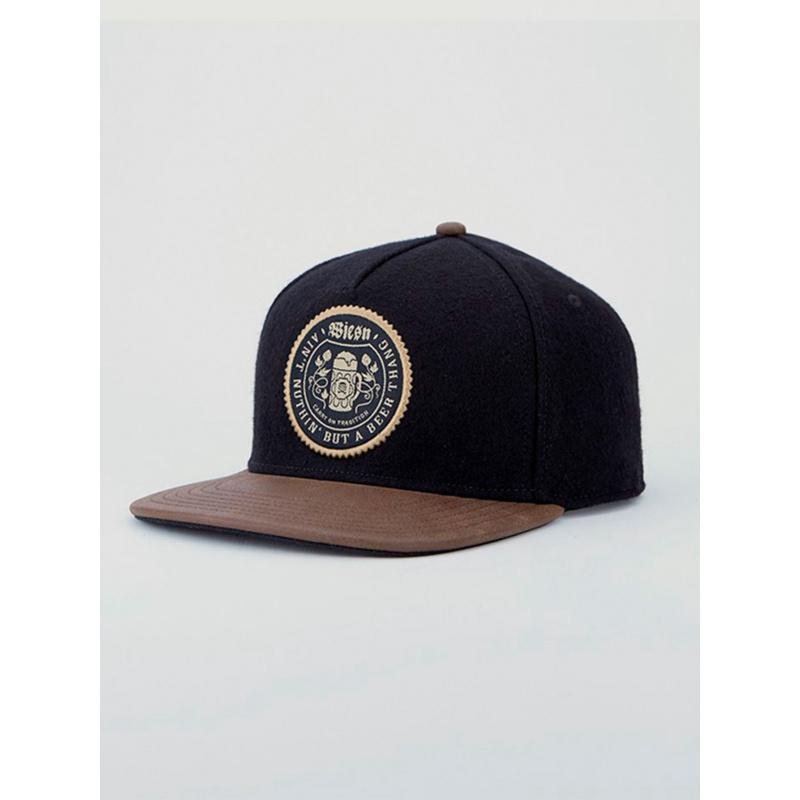 Hat with woolen woven label, adult sun hat, baseball cap, advertising, tourism