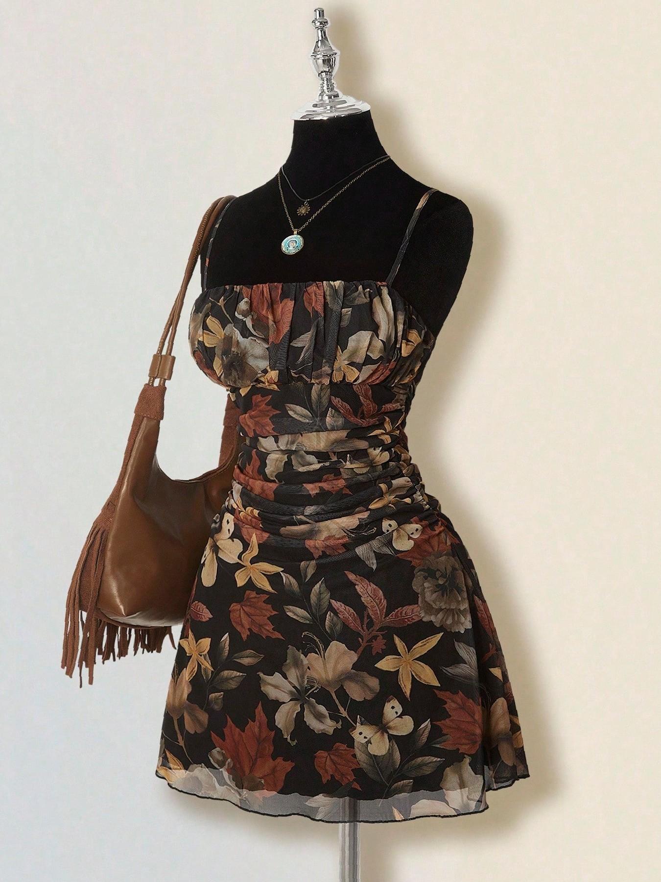 1 Piece Autumn Leaf Waist-Cinched Dress | Euro-American Casual Vibe | Spaghetti Strap Design + Breathable Fabric | Comfortable Pick for Autumn Day Trips / Casual Social Gatherings