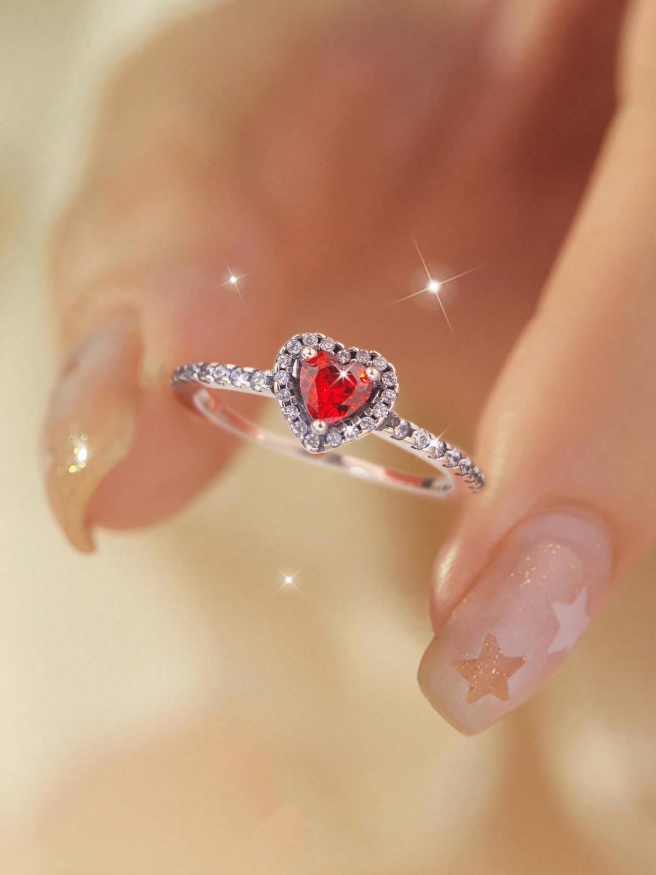 1 PC Elegant Zircon-encrusted Heart-shaped Zircon Ring for Women Fashion Jewelry for Festival Party Daily Clothing Decor Trendy Exquisite Wedding Engagement Promise Ring Ladies Anniversary Party Birthday Valentine's Day Festival Gift for Girlfriend