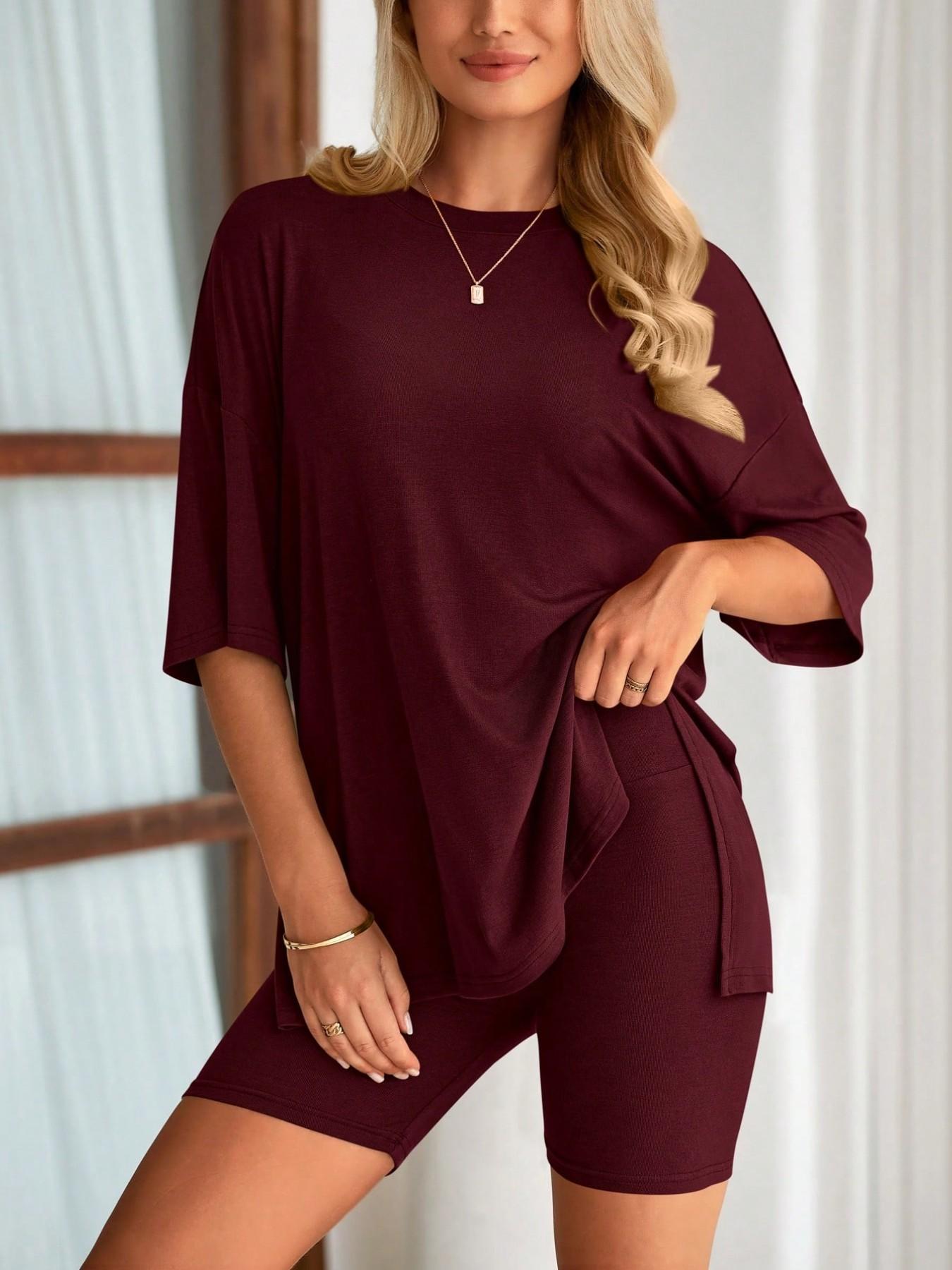 Women's Solid Color 2-Piece Set, Round Neck Loose T-Shirt and Pocket Tight Shorts, Comfort Summer Loungewear Pajamas, Suitable for Outdoor Wear
