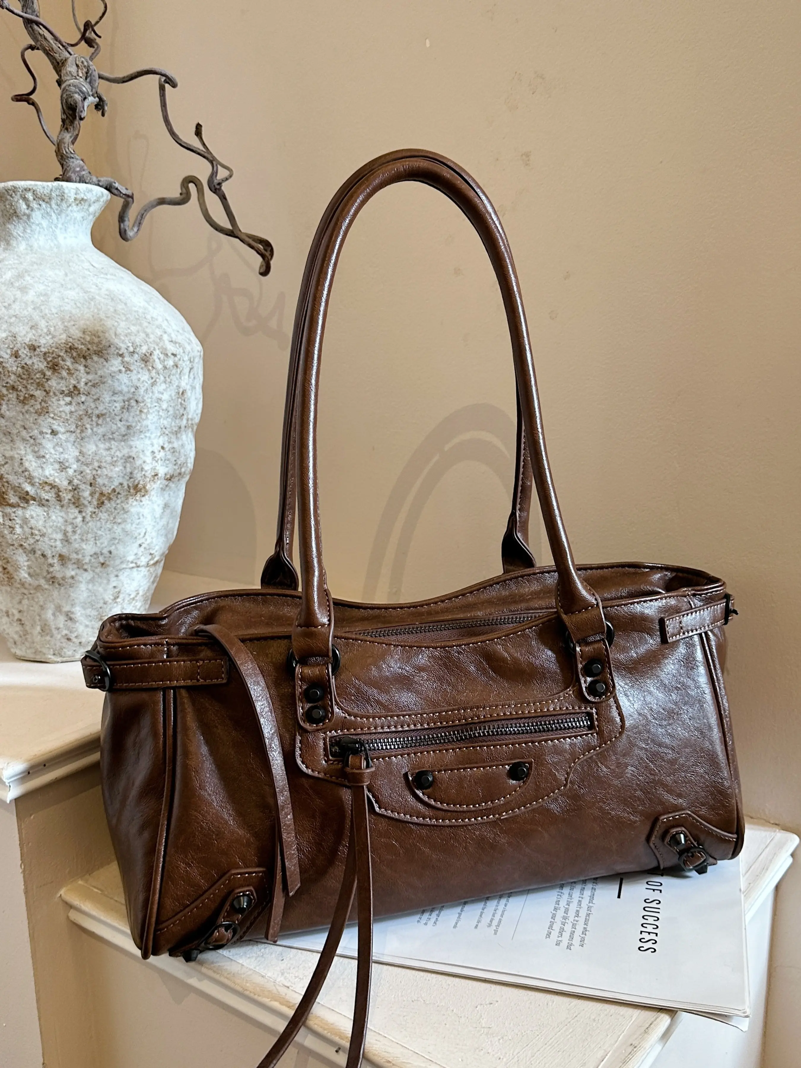 Women's Solid Color Multi-pocket Metal Buckle Design Shoulder Bag, Fashionable Pu Leather Bag for Daily Used, Casual Trendy Versatile High-quality Daily Commuting Bag