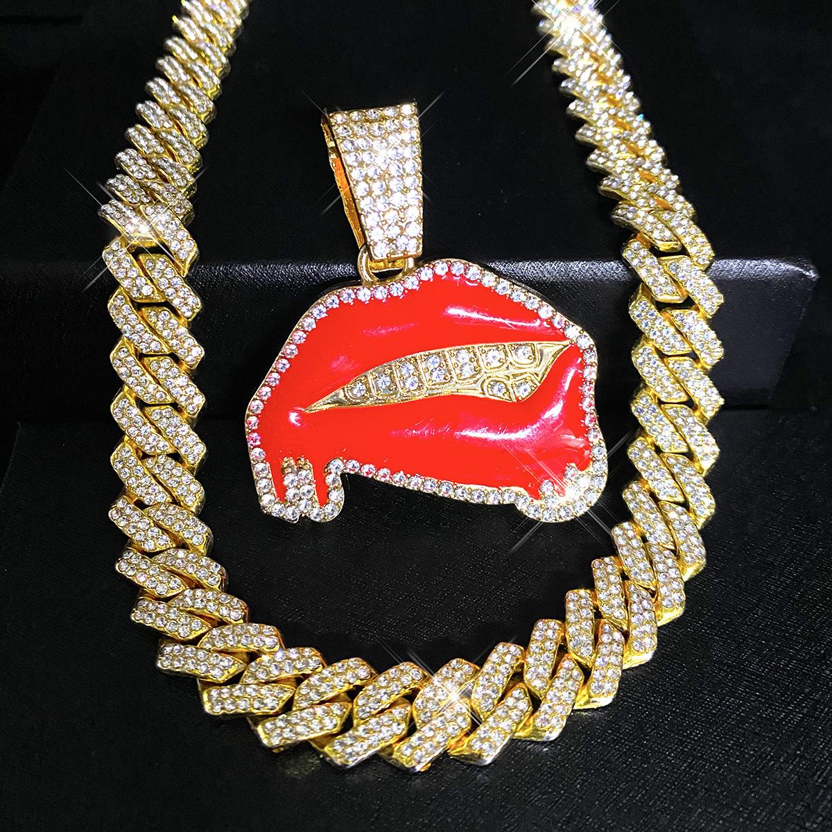 Diamond-studded oil-drip sexy red lip pendant hip-hop personalized creative alloy Cuban chain necklace