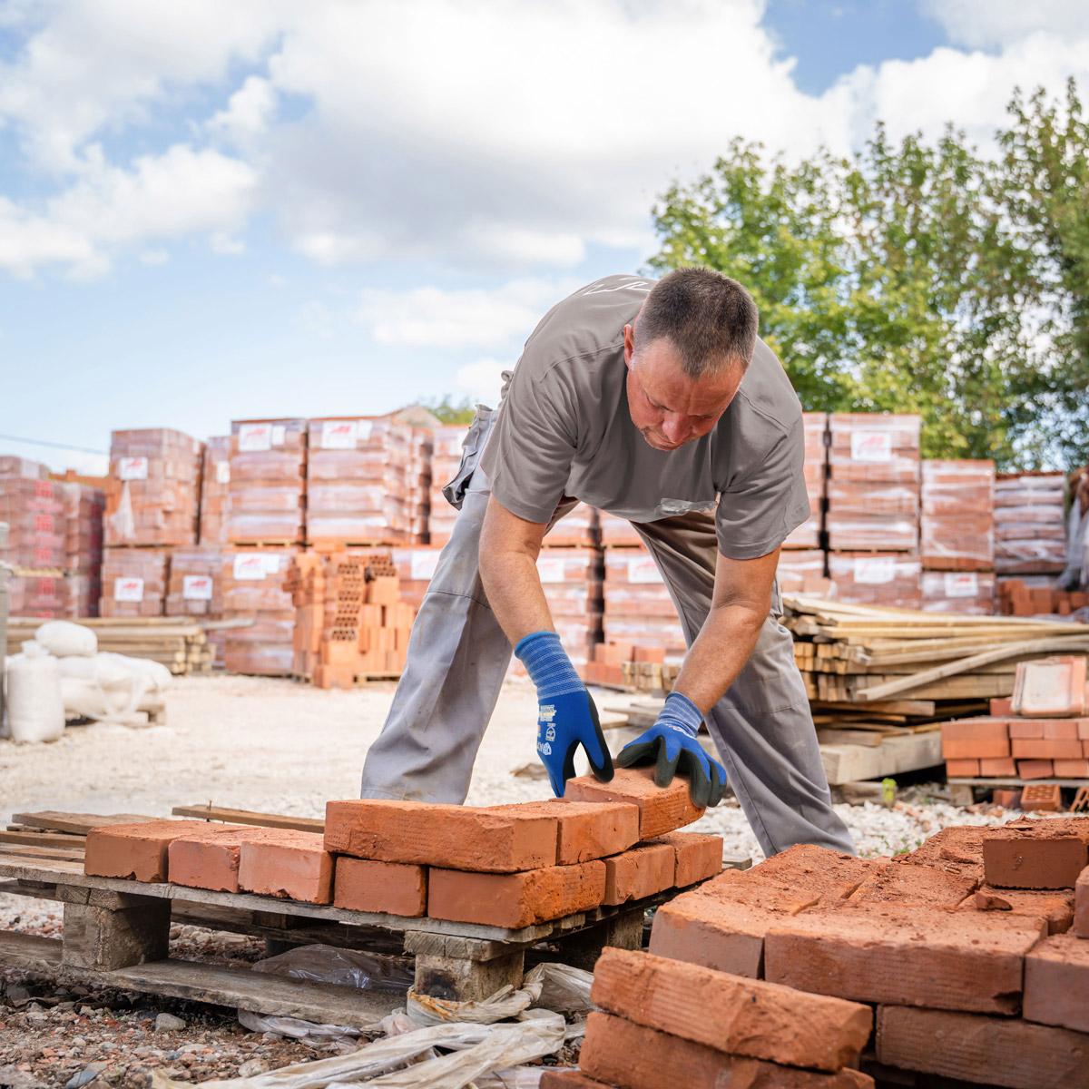 KAYGO Safety Work Gloves MicroFoam Nitrile Coated, KG18NB,Seamless Knit Nylon Glove with Black Micro-Foam Nitrile Grip, Ideal for General Purpose, Automotive, Home Improvement