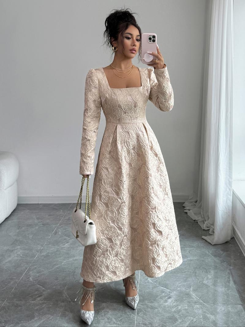 Elegante Vintage Rose Embroidered Square Neck Long Dress, Waist Cinched Skinny Party Date Night Gown, Women's Fashion Elegante Vintage Rose Embroidered Square Neck Long Dress, Waist Cinched Skinny Party Date Night Gown, Women's Fashion