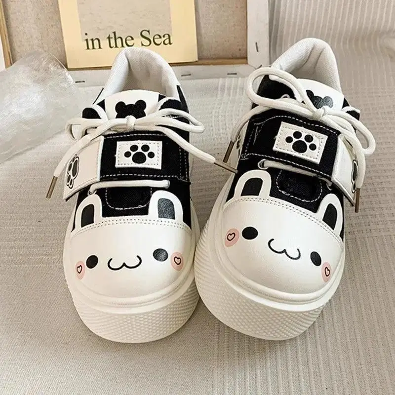 Women's platform vulcanized canvas shoes woman designer lace up trainers cat paw print sneaker 2026 New adorablle kitty sneakers