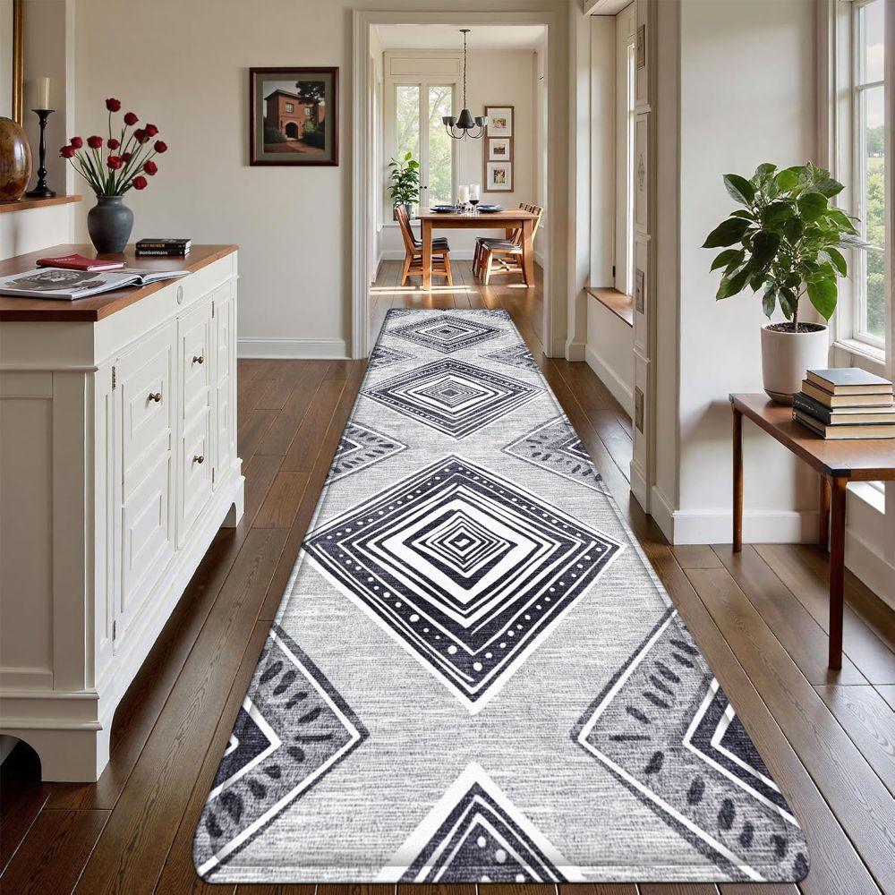 1PC， Black and White Diamond Geometry Patterned strip rugs, home décor, bathroom mats, entryway mats, bathroom non-slip mats, indoor entrance rugs, bedroom bedside mats, kitchen mats, hallway rugs, flannel sponge rugs, hallway runner rugs