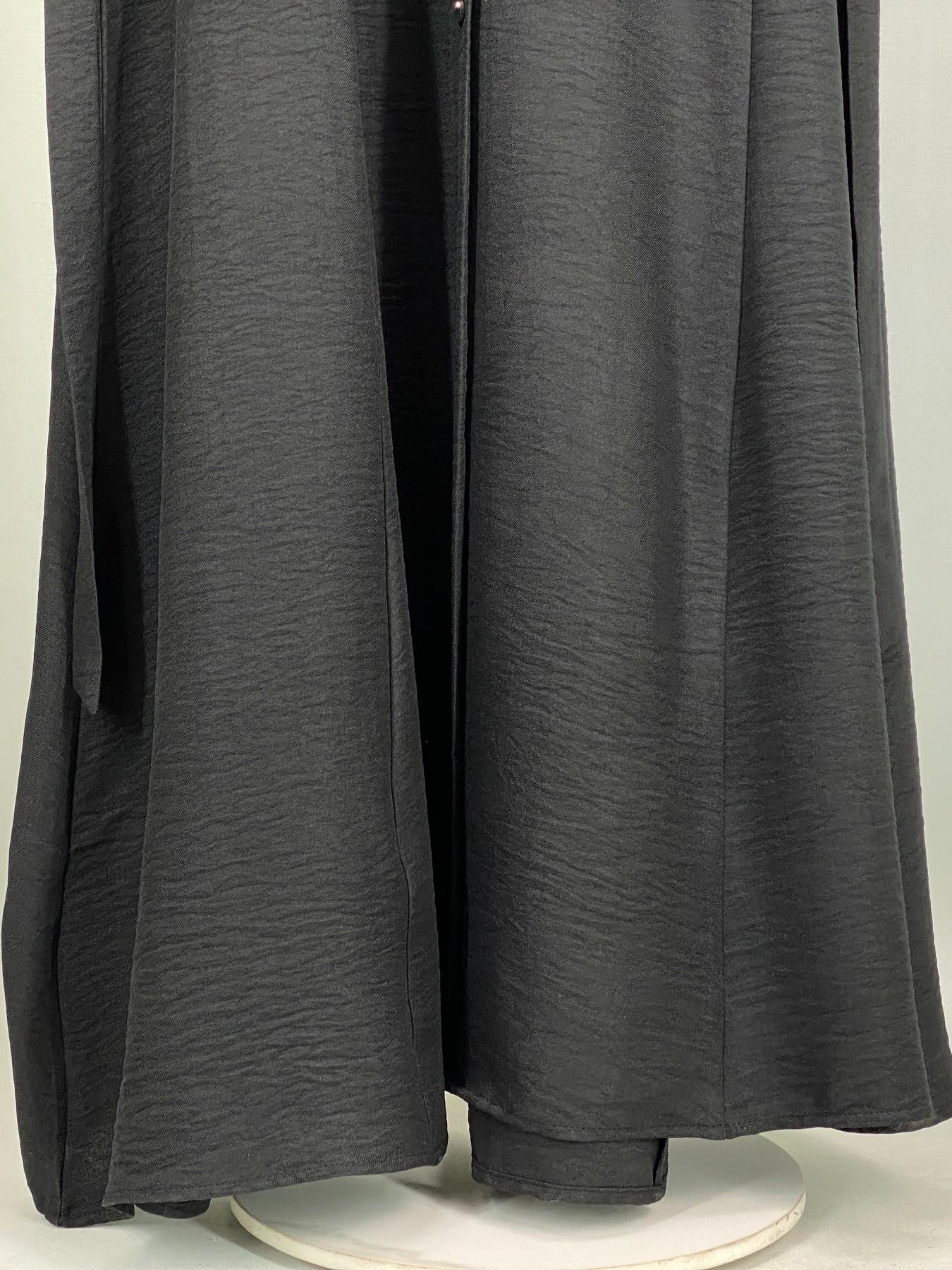 Muslim Fashion Long Robe, Modest Muslim Outfits, Exclusive for Muslim Sisters, 3 Colors, 5 Sizes, Drape Fabric, Bell Sleeves, Daily Wear, Hijab Fashion #HijabFashion #MuslimDress