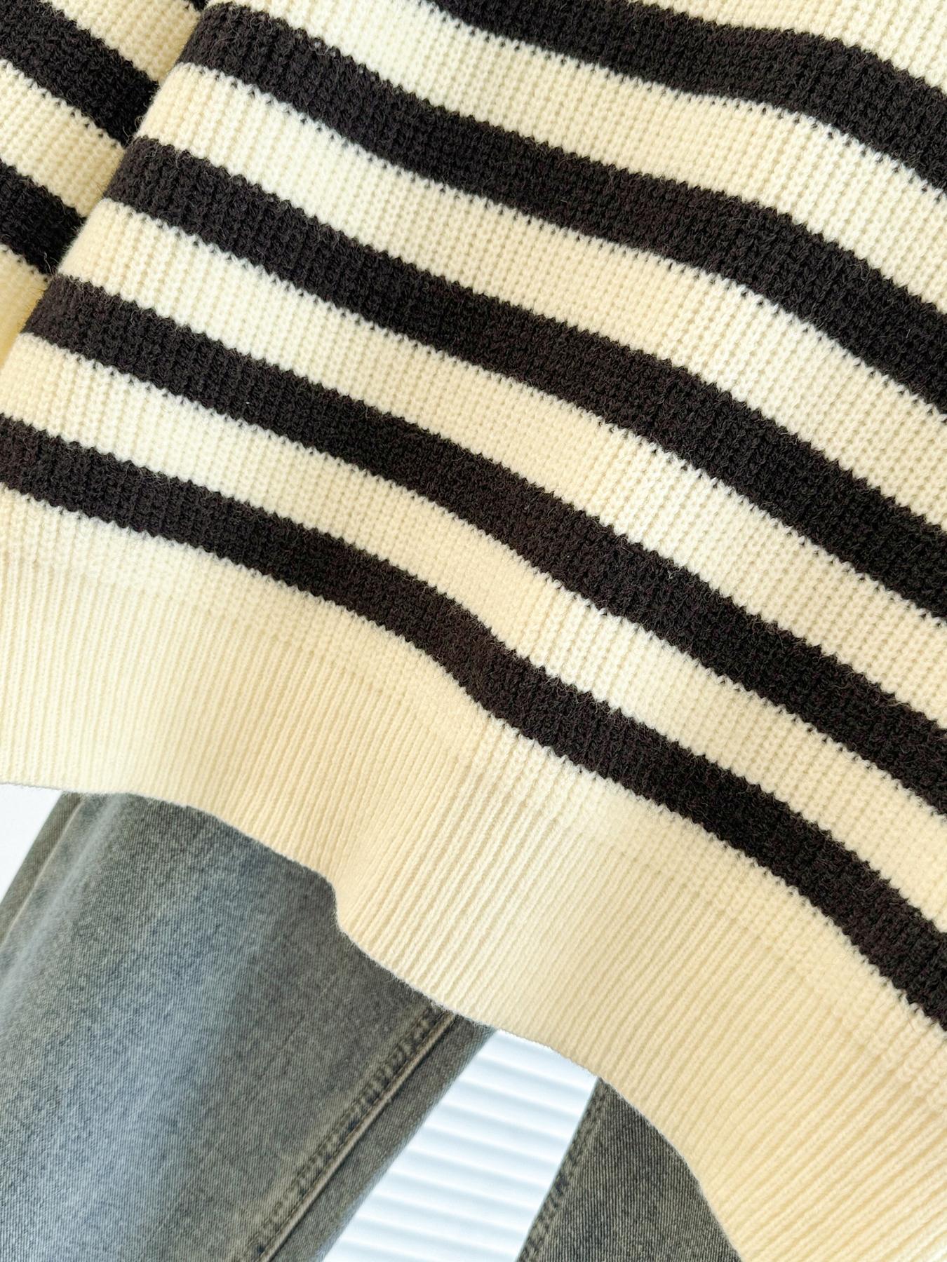 Autumn Winter Striped Zipper Collar Pullover Sweater, Fashion Casual Loose Fit Knitwear, Versatile Long Sleeve Top for Men & Women