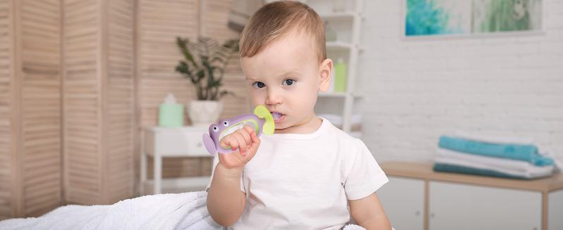 360° Baby Toothbrush with Suction Base,Toddler 12 Months up,Infant Oral Cleaner, Baby Tongue Cleaner,Food-Grade Silicone,Adjustable Safety Shield