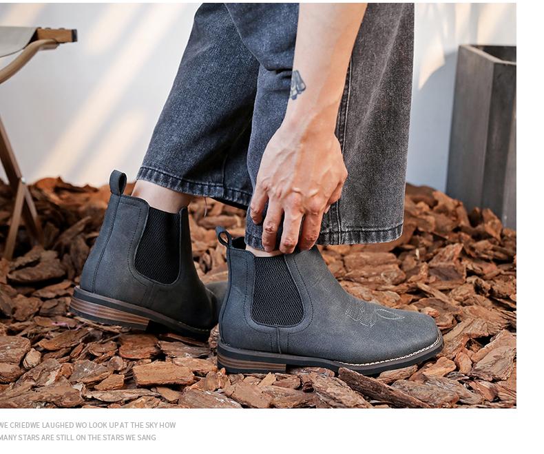 Men's Western cowboy boots, square-toe Chelsea boots, casual and retro, stylish and classic, comfortable and versatile. The simple design is suitable for office wear, outdoor activities, and everyday use. Men's Western cowboy boots, square-toe Chelsea boots, casual and retro, stylish and classic, comfortable and versatile. The simple design is suitable for office wear, outdoor activities, and everyday use.
