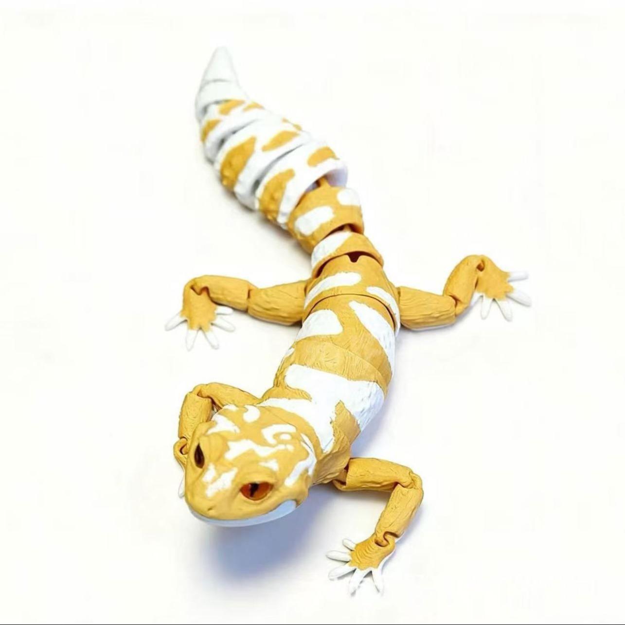Leopard Print Lizard Figurine, 3D Printed Desktop Art & Collectible, Jointed Handmade Toy, Articulating Miniatures, Realistic Animal Model, Desk Decoration, Collectible Figurines