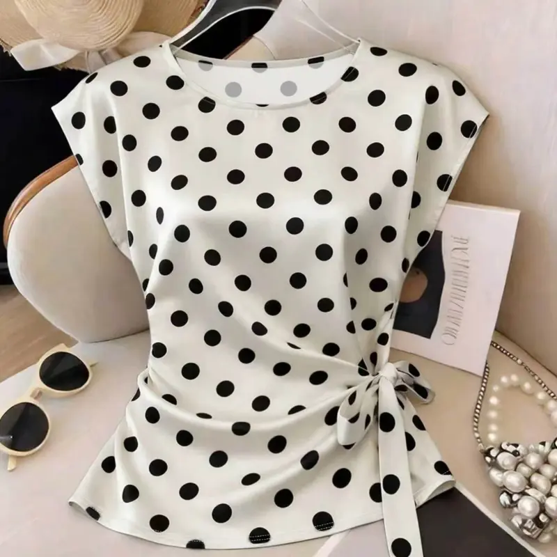 New Polka Dot Fashion Round Neck Women's Shirt, Casual, Top, Perfect for Outing, Vacation, Daily Wear, Commute, Festive Occasions, Spring Summer Style