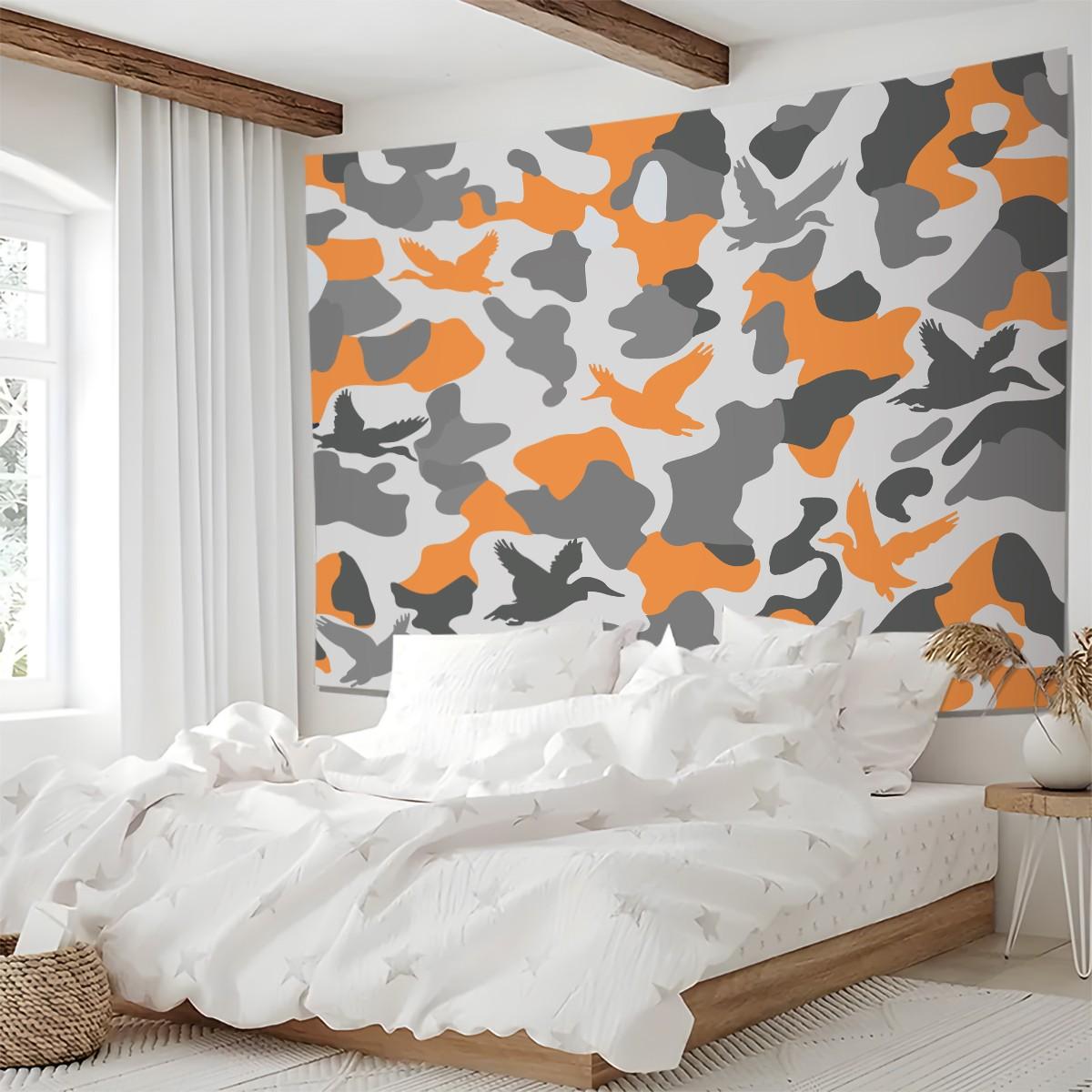 Unique Wild Duck Camo Tapestry, Artistic Digital Printed Wall Hanging, Cozy Multi-Use Wall Blanket for Bedroom & Living Room, Lightweight Decorative Piece, Perfect Housewarming Gift