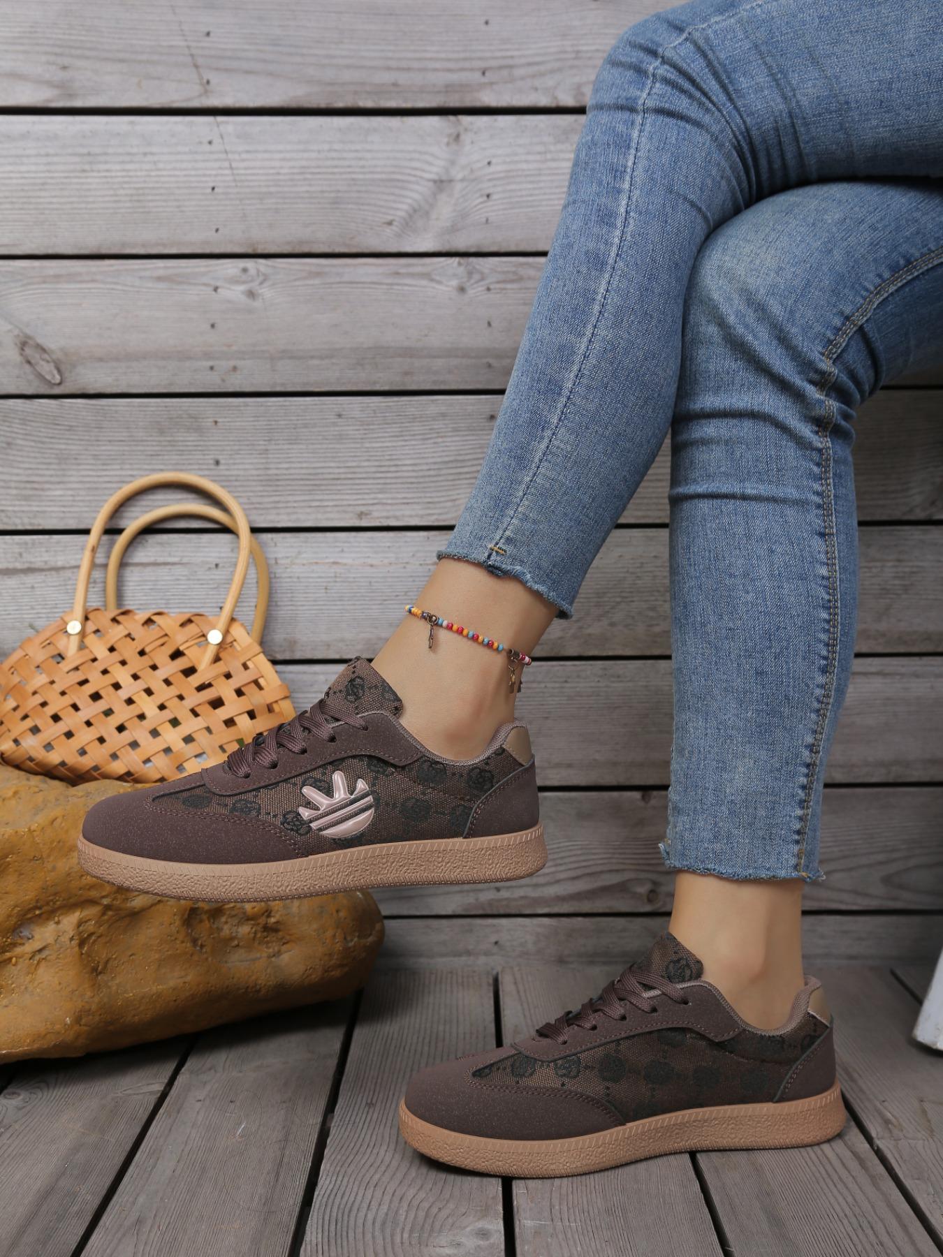 Women's Non-Slip Athletic Shoes for Gym Running, Lace-Up Breathable Lightweight Comfort, Durable Training Sneakers for All Seasons, Sports Running Shoes