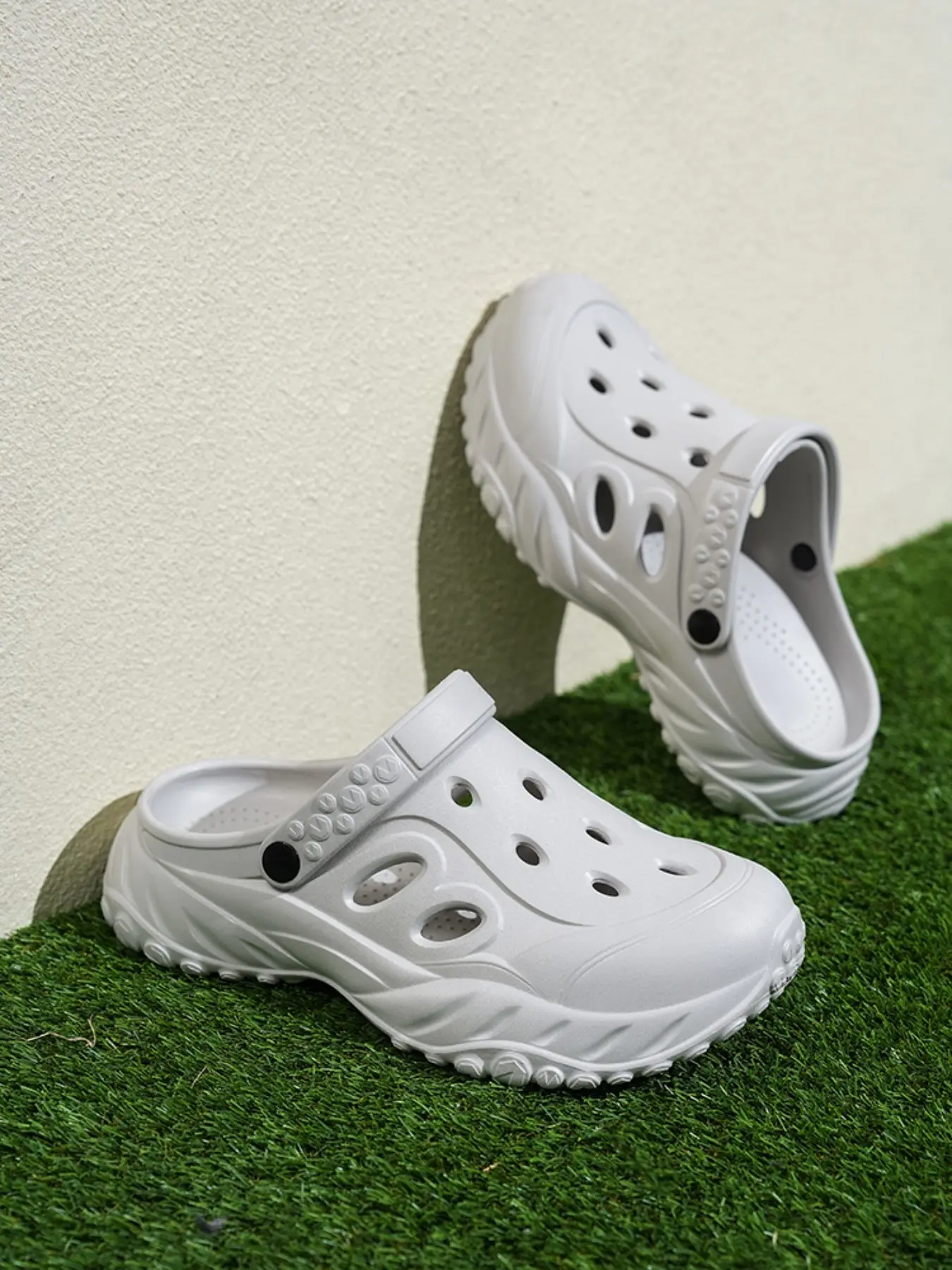 Men's Mech Style Hollow Out Sandals, Thick Sole Height Increase Anti-Slip Eva, Outdoor Camping Two-In-One, River Walking Beach Shoes, Eva Slides