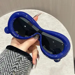 Funny and Cute One-piece Sunglasses, Thick Framed Sunglasses, UV Resistant Personalized Sunshade Glasses, Sunscreen Glasses