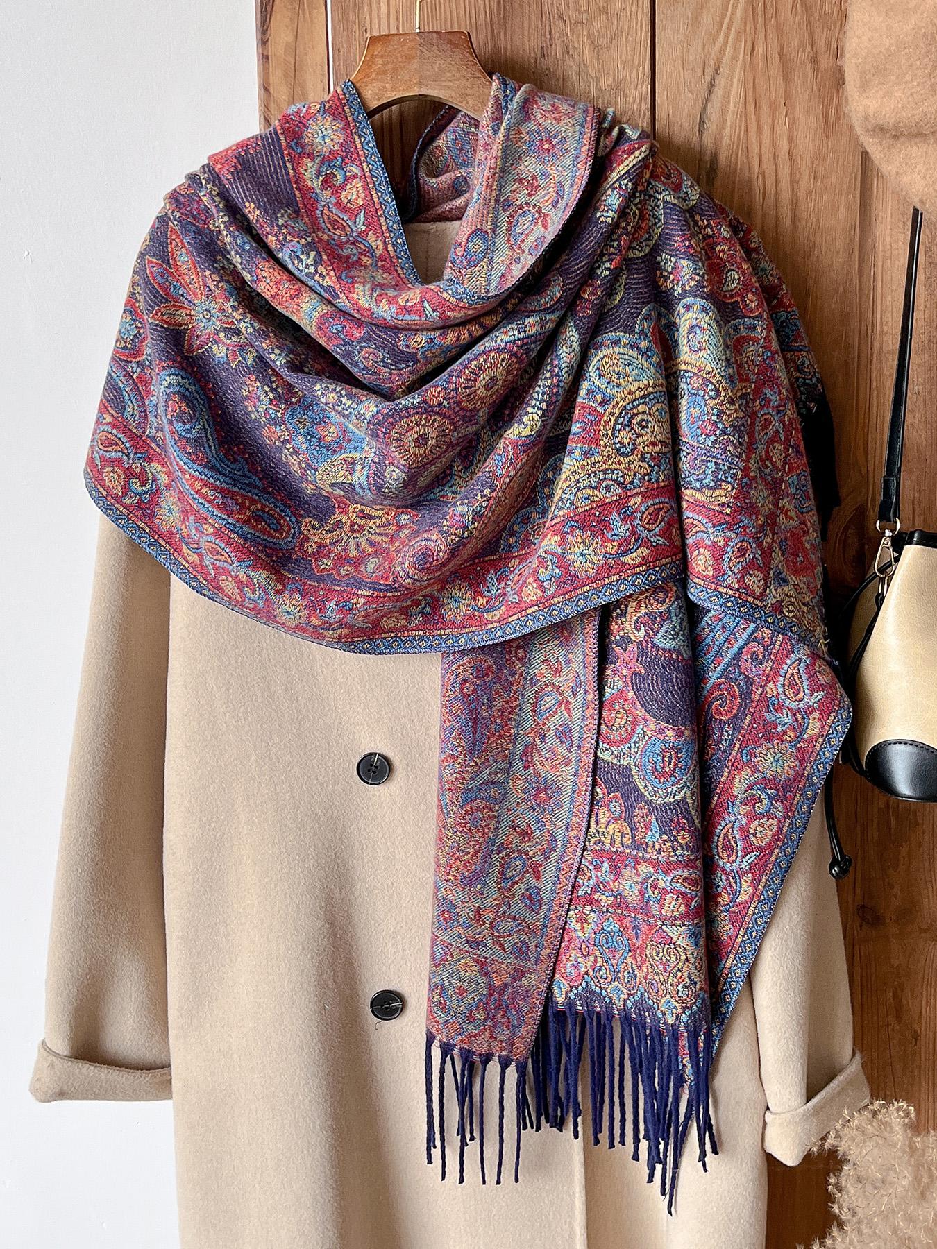 Women's Boho Style Paisley Print Scarf, Fall Winter Woven Fabric, Fitted Design, Soft Warm Accessory for Daily Wear & Modern Fashion