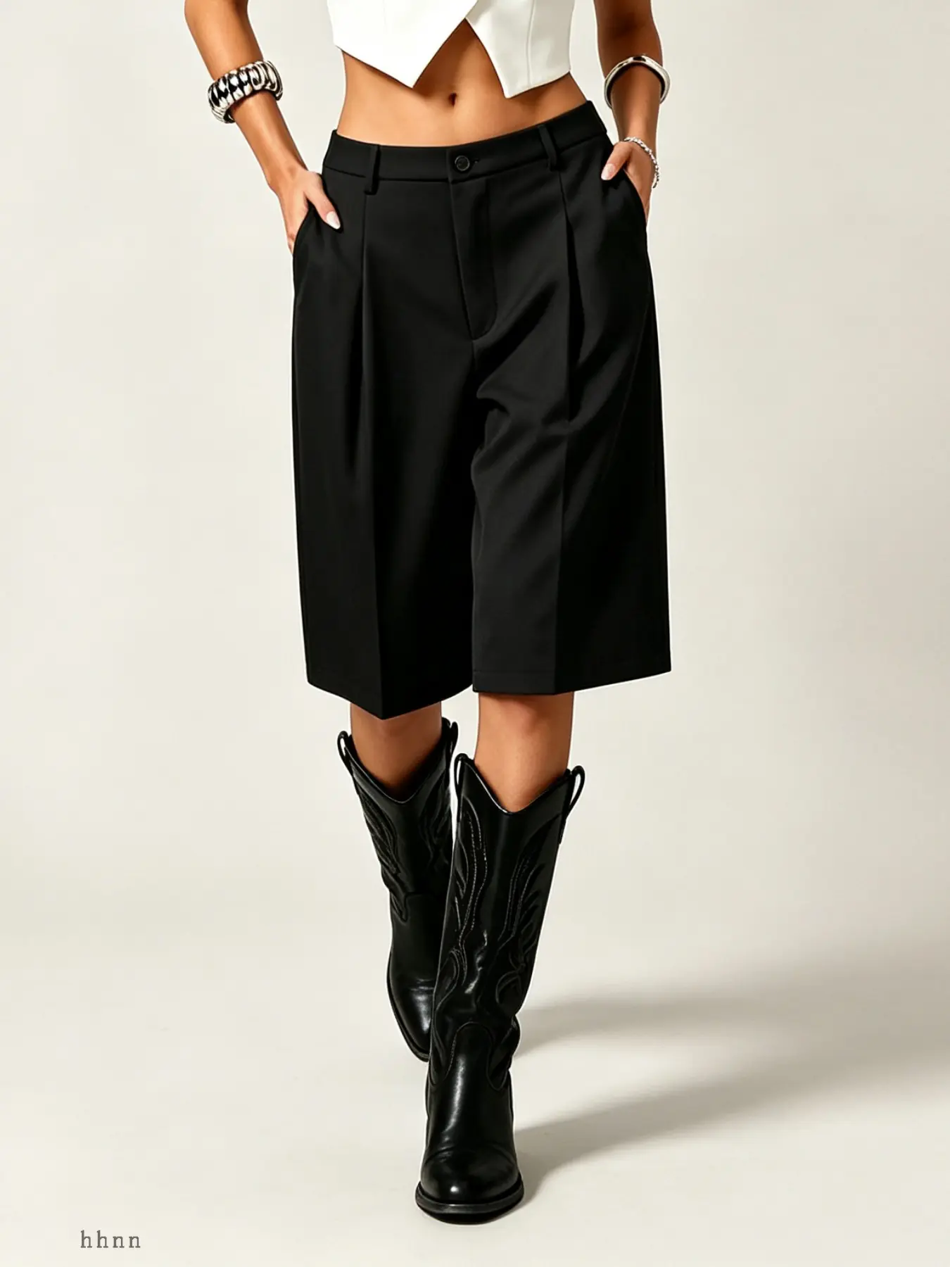 Women Elegant High Waist Pleated Knee‑Length Tailored Shorts, Loose Straight Cut Formal Suit Shorts, Chic Loungewear Shorts for Sleepwear & Everyday Casual Outfits.