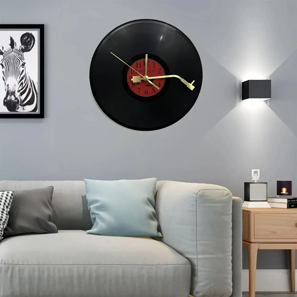 12 Inch Black Vinyl Record Wall Clock Creative Decorative Clock Handmade Art Deco Timepiece Music Room Home Wall Decor Unique Gift Idea (Battery Not Included)