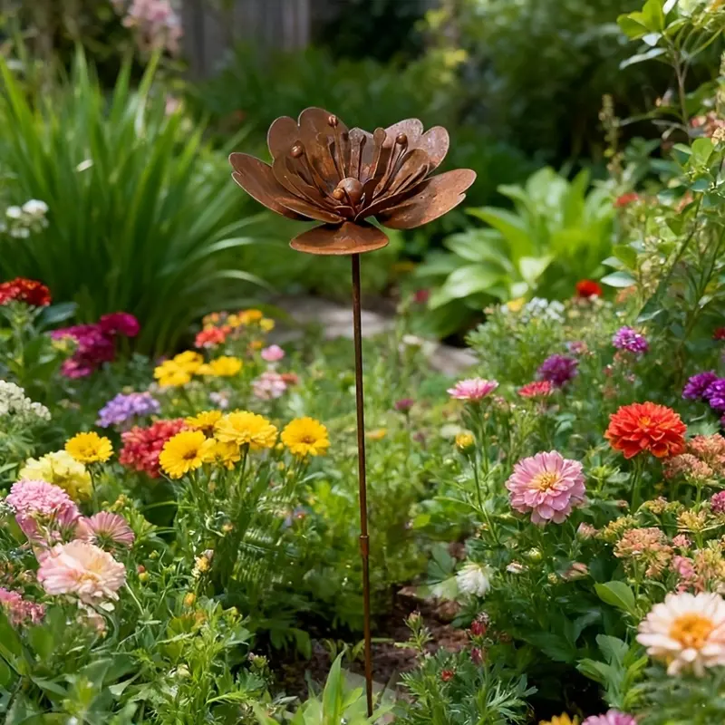 25.98-Inch Rusty Metal Flower Garden Stake, Rust-Colored Plant Flower Statue Sculpture, Iron Flower Decorative Post, Yard Decoration, Housewarming Gift