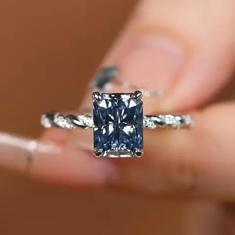 Women's Minimalist Square Cut Ring - Metal Coating, Cubic Zirconia Block-Shaped Sparkling Band, Unisex Promise Jewelry for Weddings