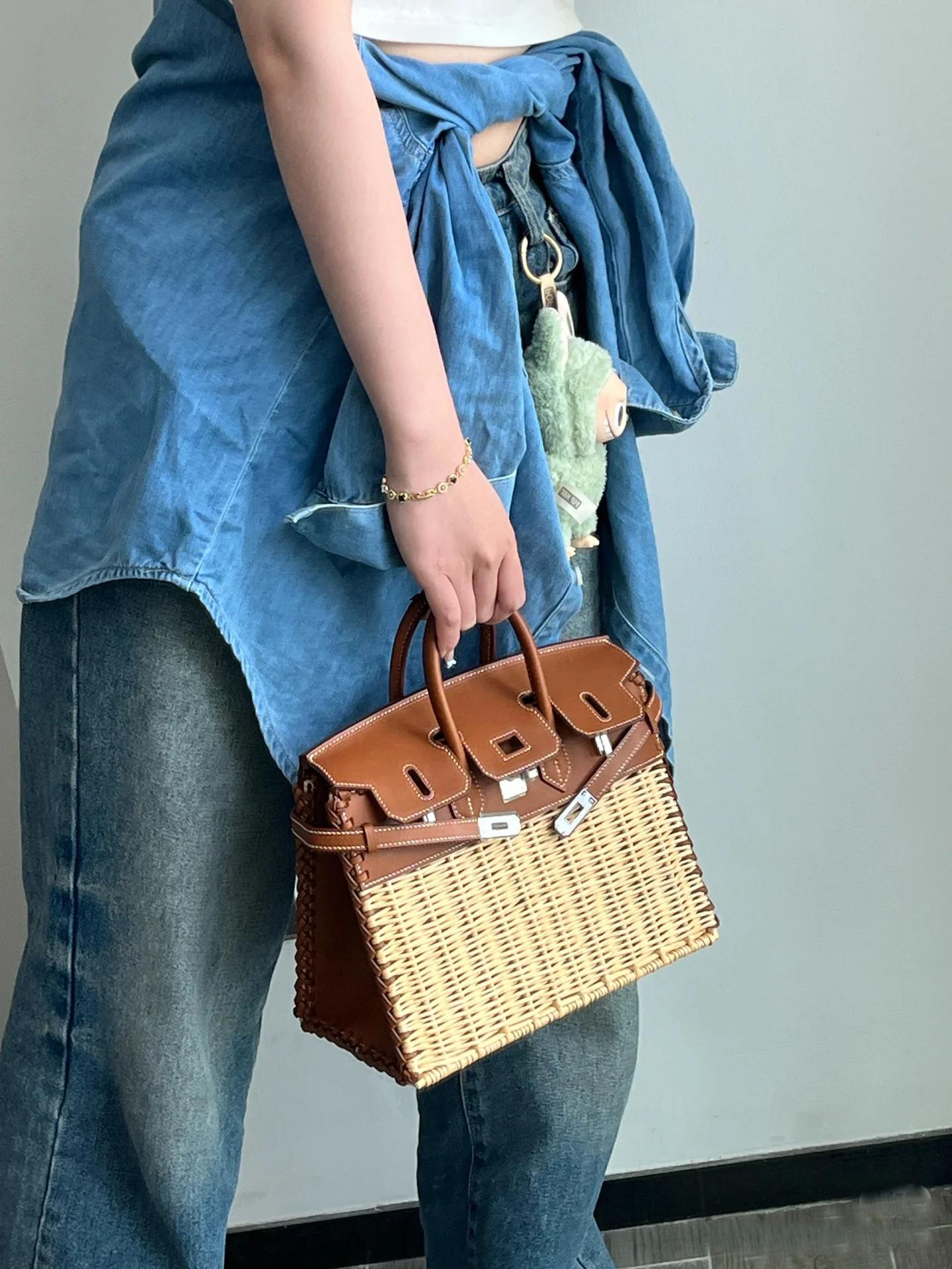 2026 Fashion Handbag, High-Quality Handmade Basket Bag, Picnic Lunch Bag, Platinum Color Bag for Girlfriend, Mother's Gift, Natural Rattan Crossbody Bag