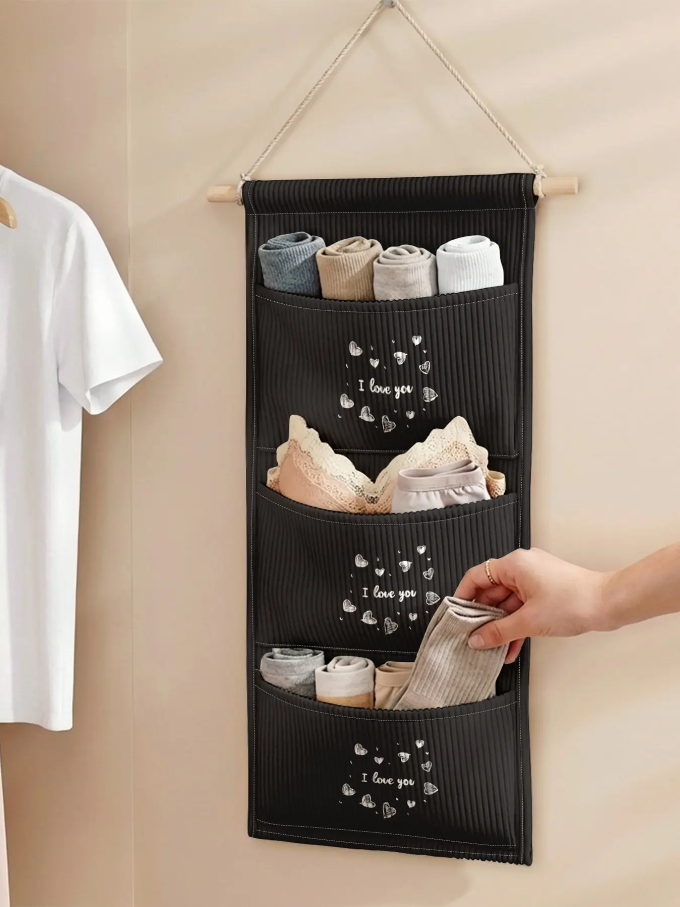 1pc Kitchen Door Hanging Storage Bag, Heart Pattern, Three-Layer Multi-Compartment, Organize Kitchen Tools, Ideal for Rentals