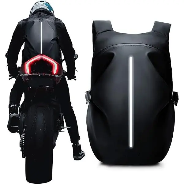 Single reflective strip black helmet b